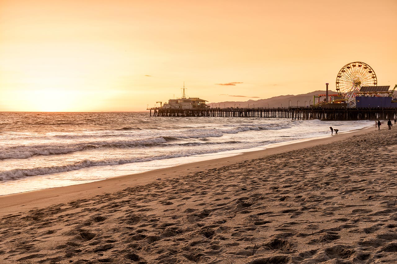 Best Beaches in the World: Santa Monica Beach
