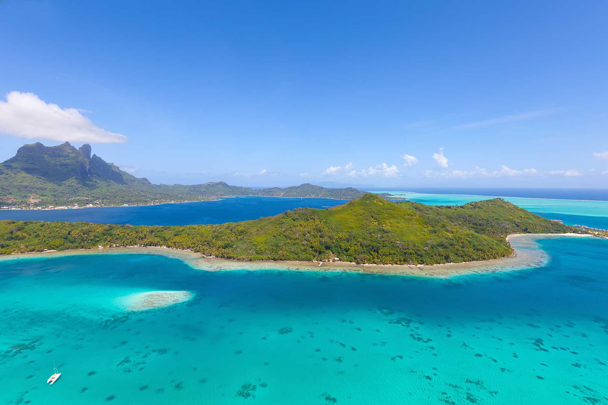 Best Honeymoon Destinations for Summer | The Islands of Tahiti