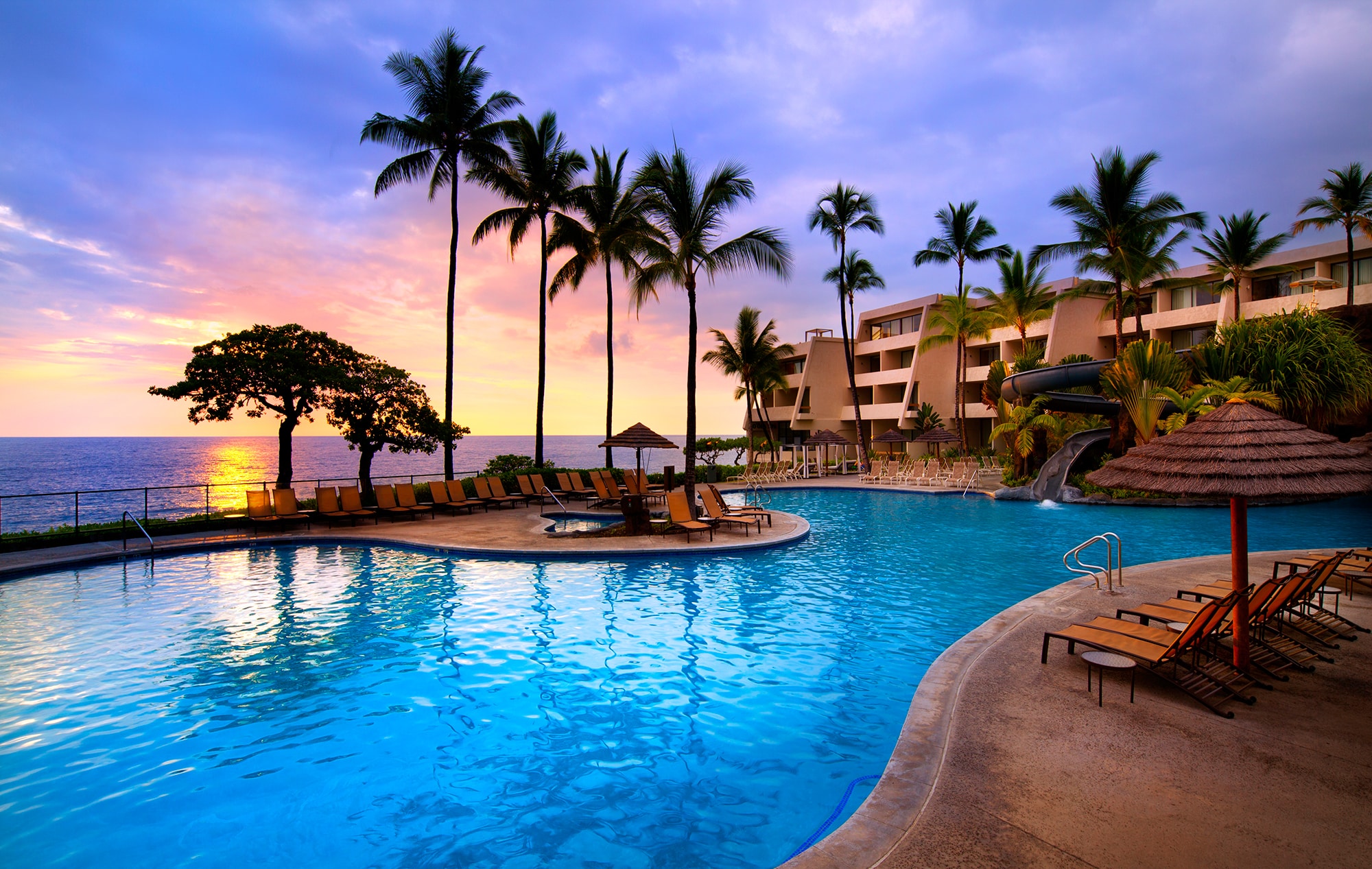 Romantic Big Island Hawaii Hotels for Couples: Sheraton Kona Resort & Spa at Keauhou Bay