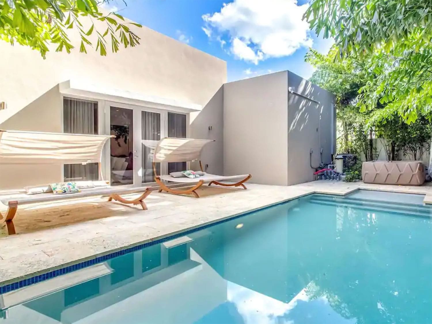 biscayne pool house airbnb