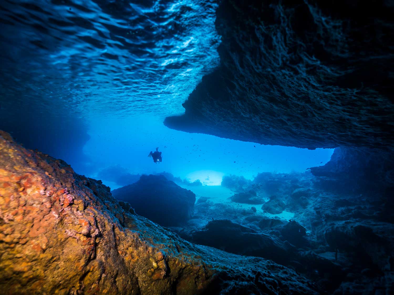 blue room cave
