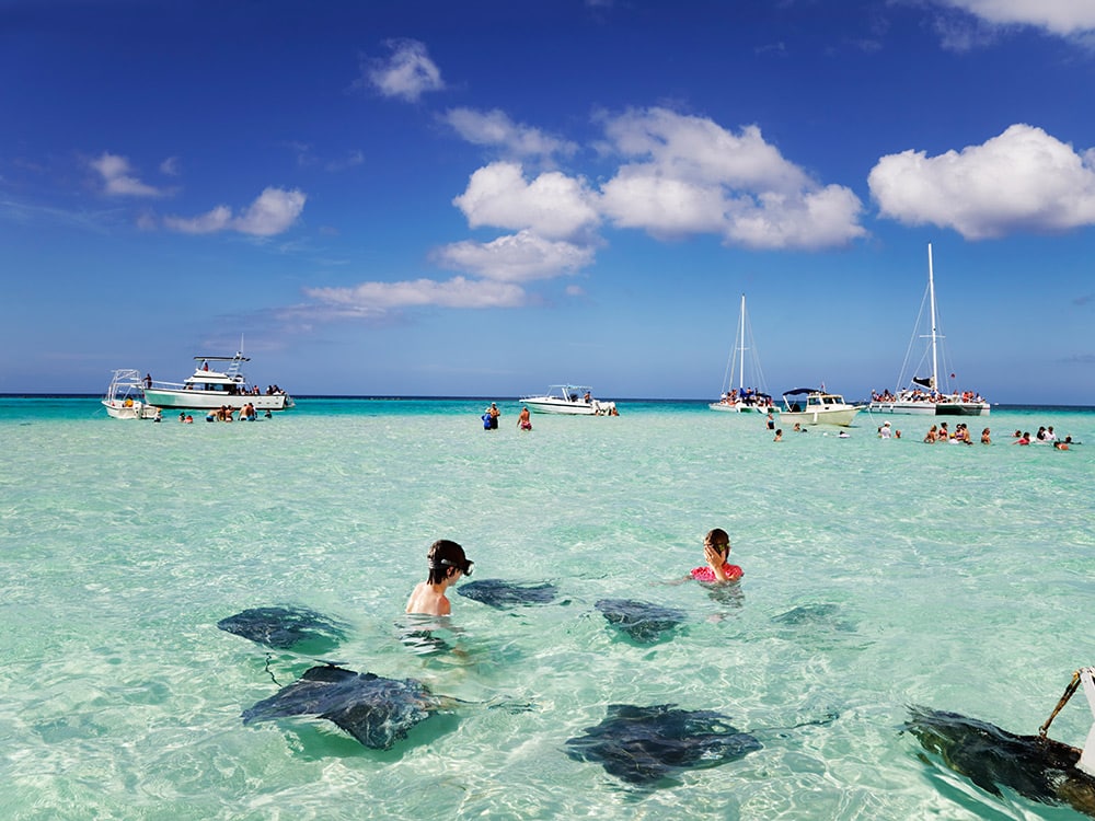 Caribbean Hurricane Update: Stingray City, Cayman Islands