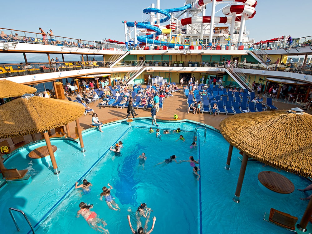 pool on Carnival Horizon cruise