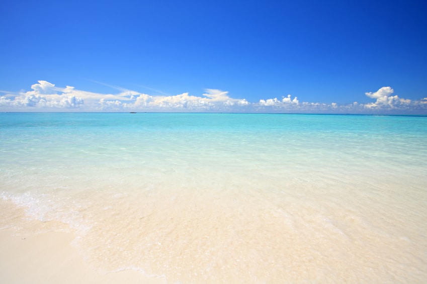 Best Beaches in the Caribbean | Top Caribbean Beaches | Chatam Bay