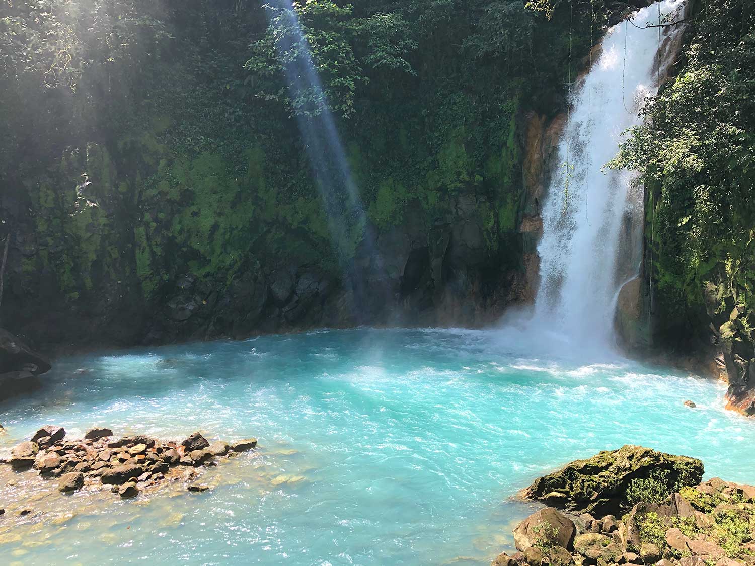 Rio Celeste is packed full of natural beauty