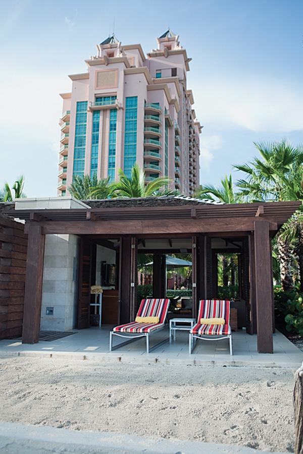 cove patio atlantis resort bahamas