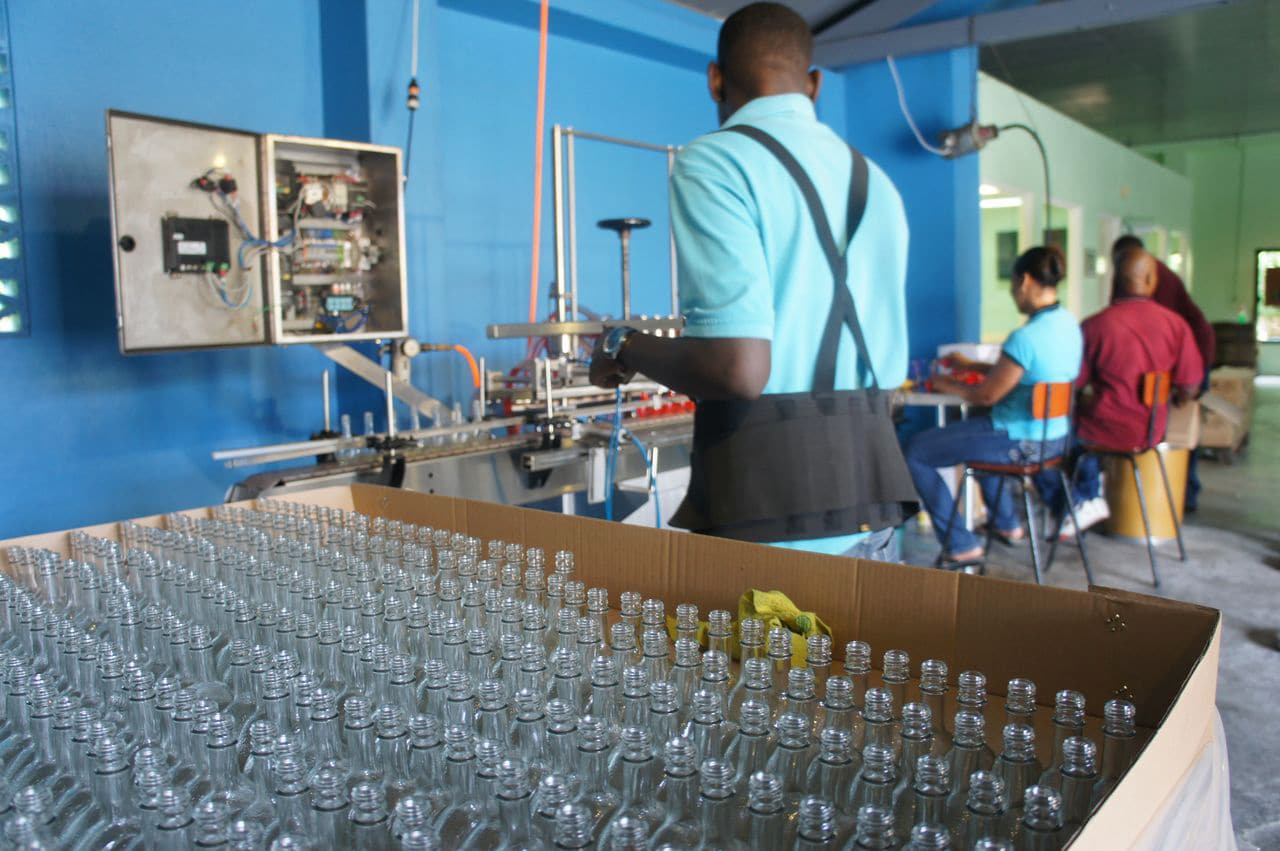 12 What To Do in Curacao: 12. Curacao Liqueur Factory | Curacao Travel