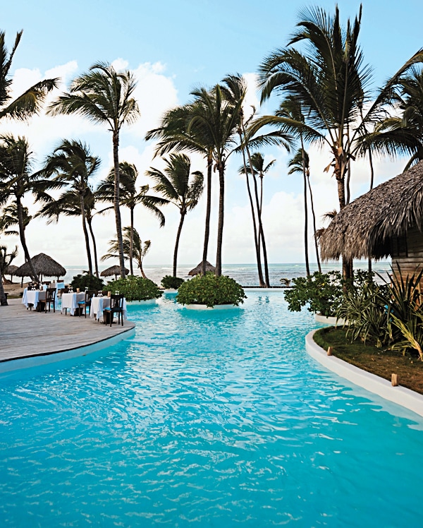 dominican_republic_best_luxury_all-inclusive_zoetry_agua_pool