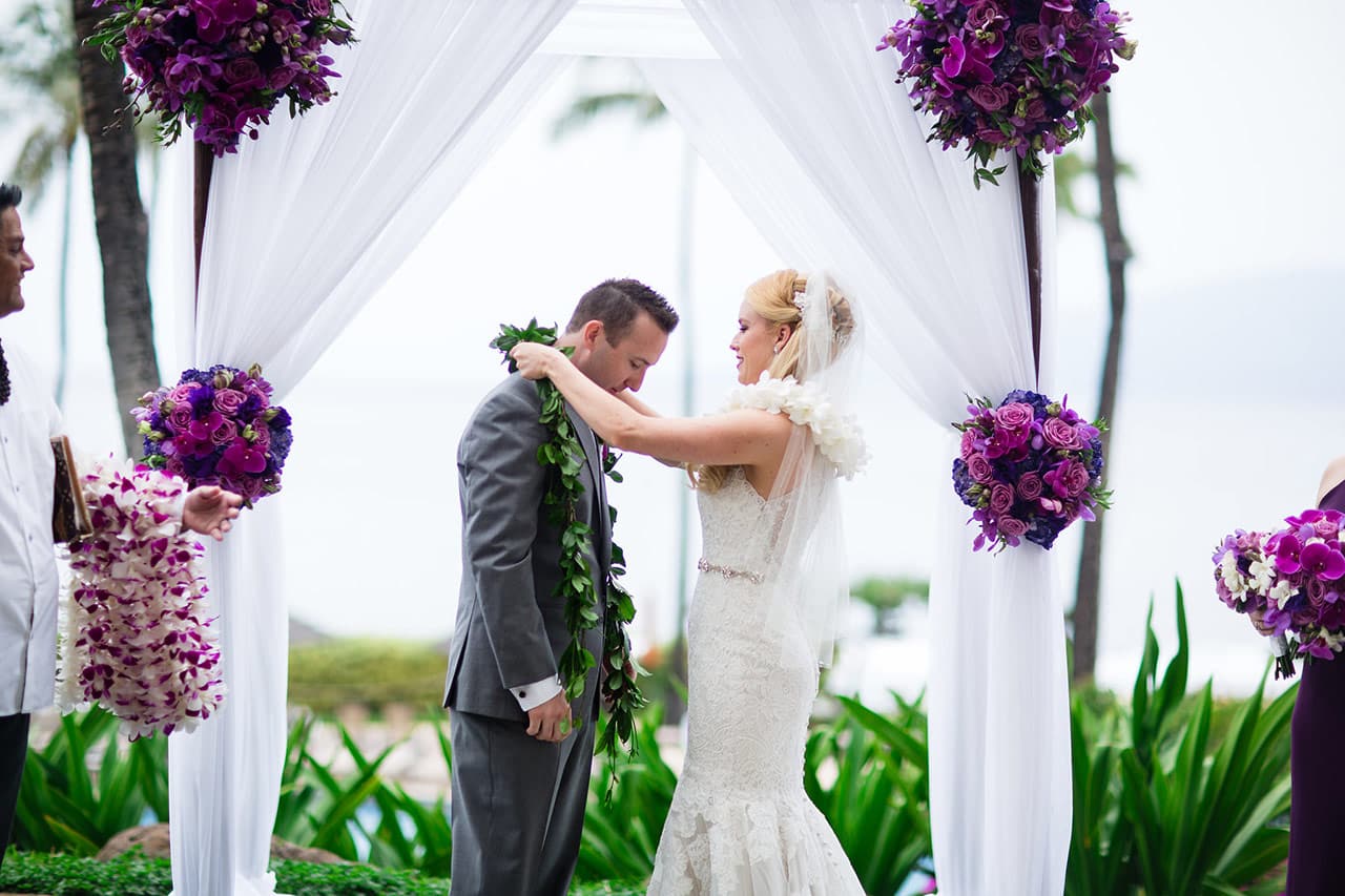 Hawaii wedding venues | Maui weddings | Hyatt Regency Maui wedding