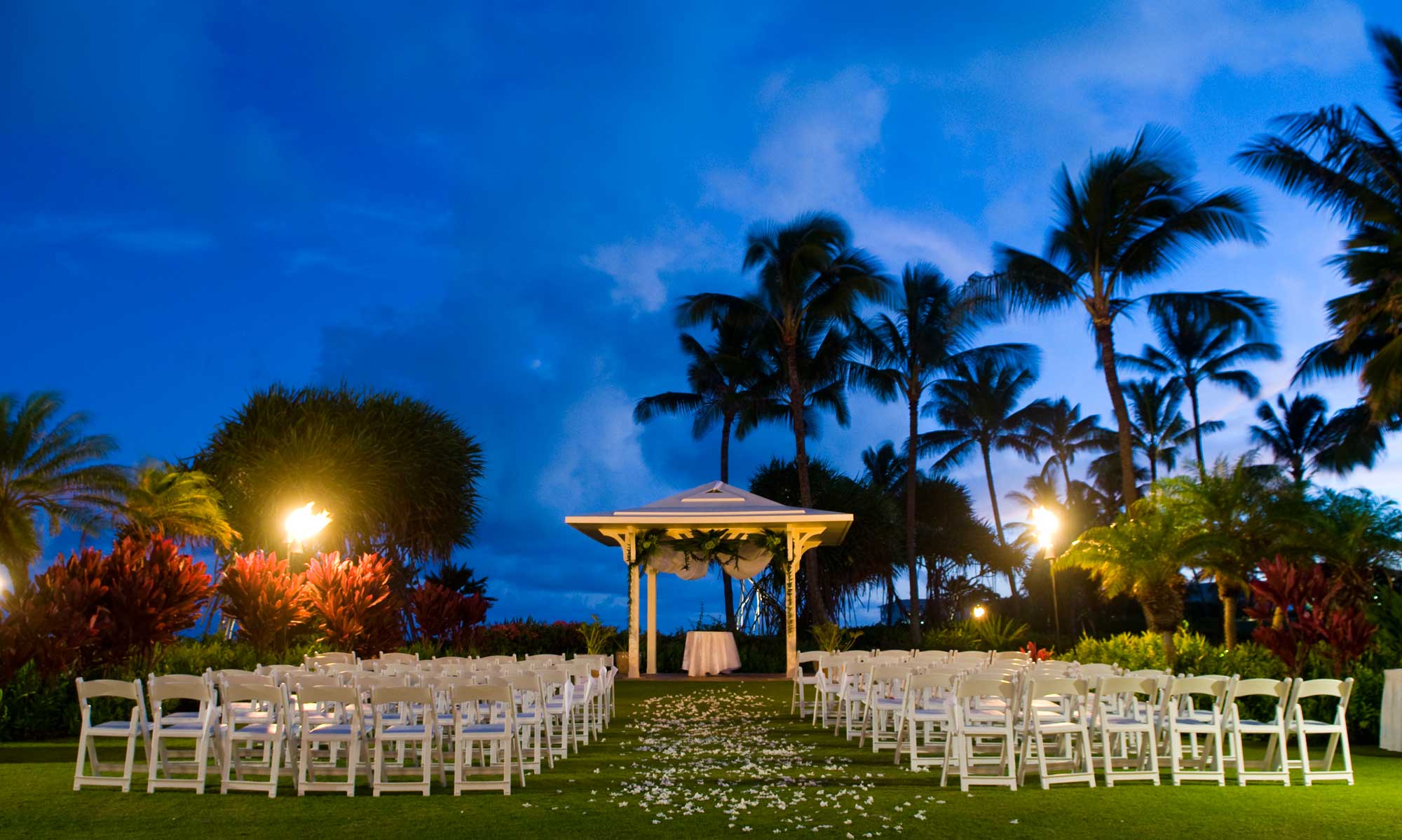 Hawaii island wedding venue: Grand Hyatt Kauai Resort and Spa