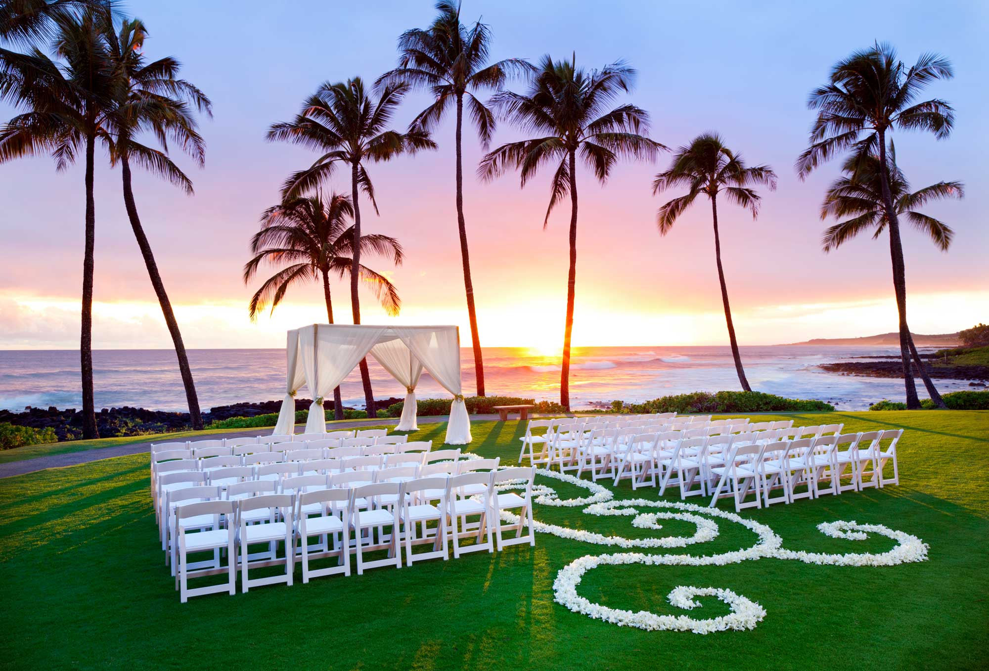 Hawaii island wedding venue: Sheraton Kauai Resort