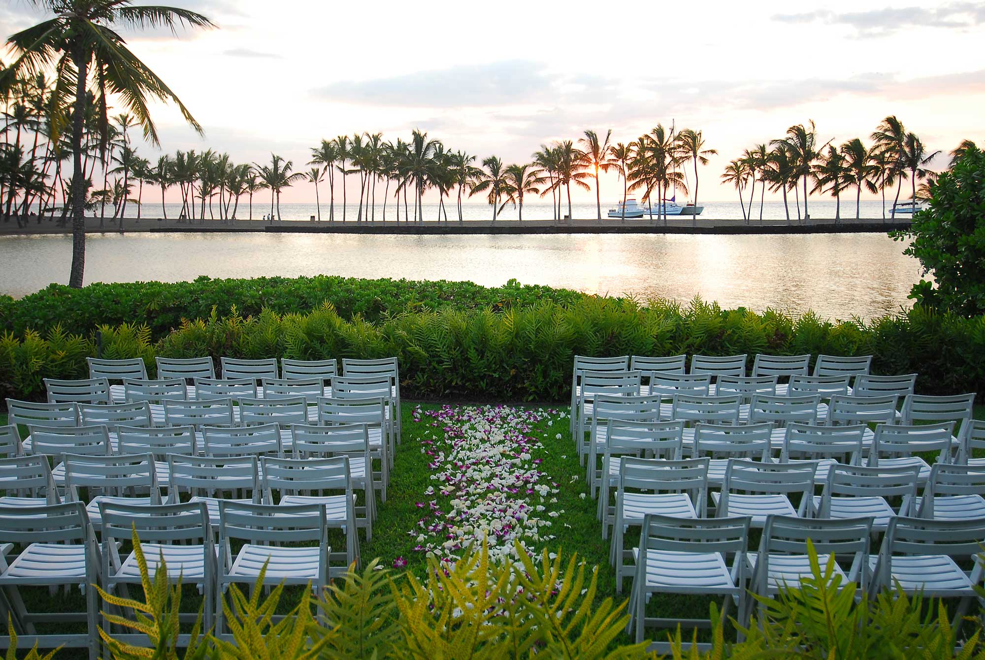 Hawaii island wedding venue: Waikoloa Beach Marriott Resort & Spa