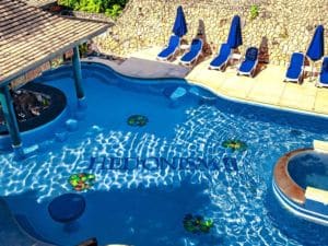 What It’s Really Like to Spend a Week at a Nude Resort | Islands