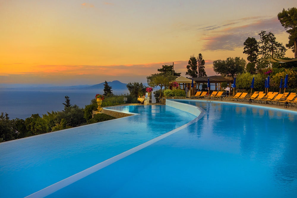 Best Hotels with Pools: Hotel Caesar Augustus