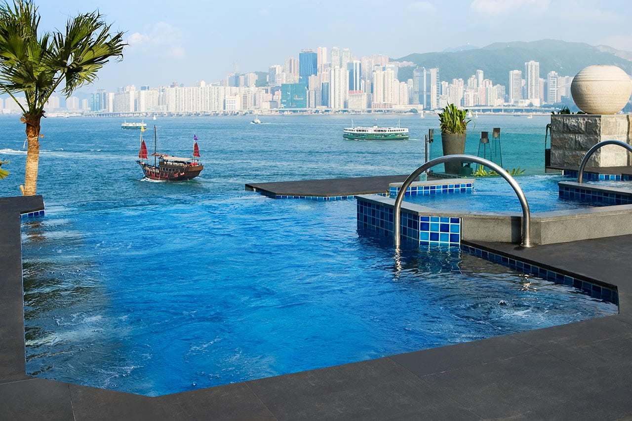 Best Hotels with Pools: InterContinental Hong Kong