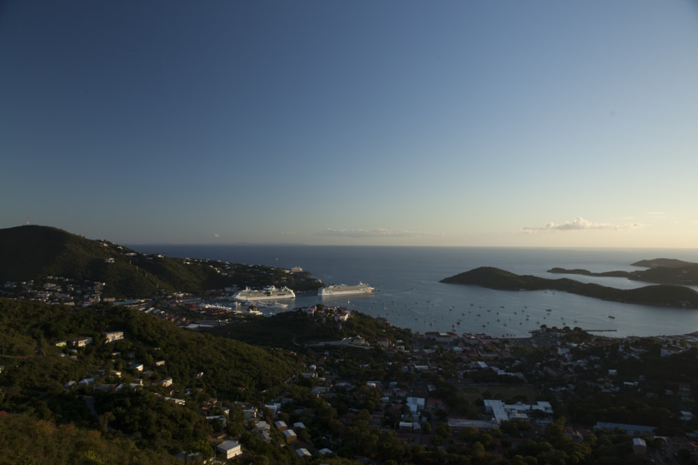 Nonstop Flights from New York to Caribbean | Direct Flights to Caribbean | St.Thomas Travel