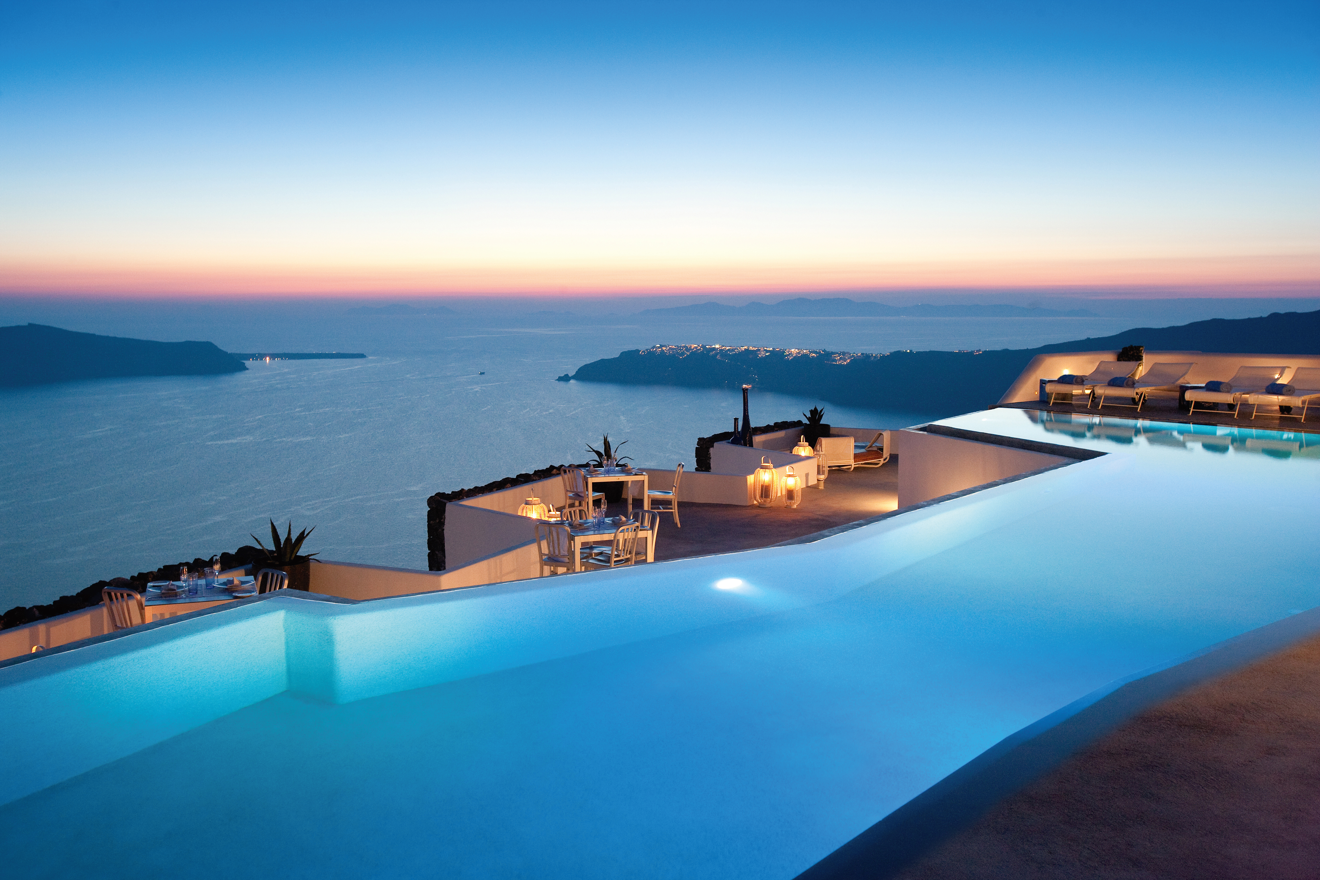 Best hotel pools: Grace Santorini