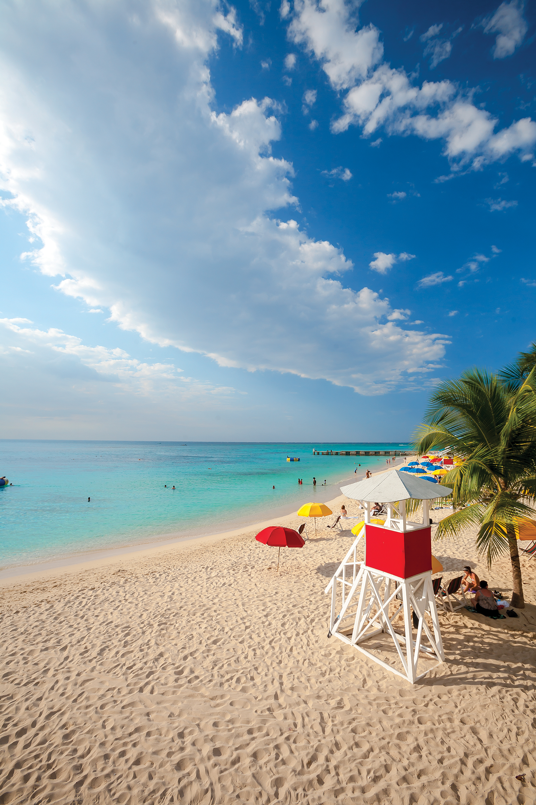 Sunny beach on Montego Bay, Jamaica