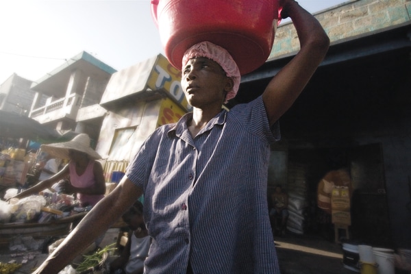 2010 AM artistic merit prize islands photo contest winner haiti