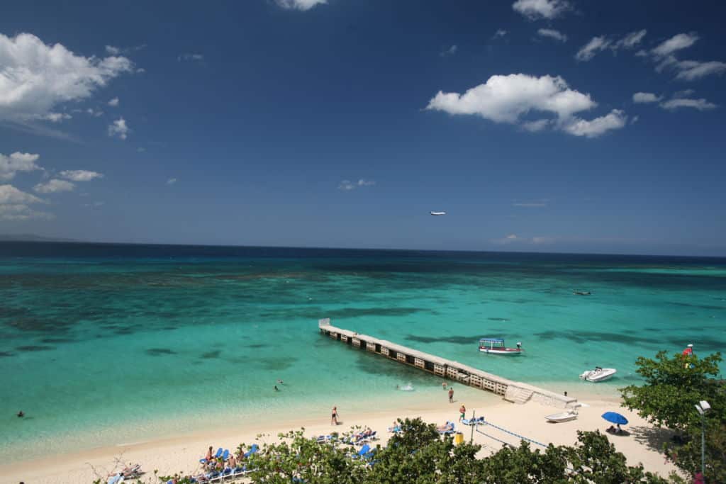 Direct Flights from Chicago to the Caribbean Islands