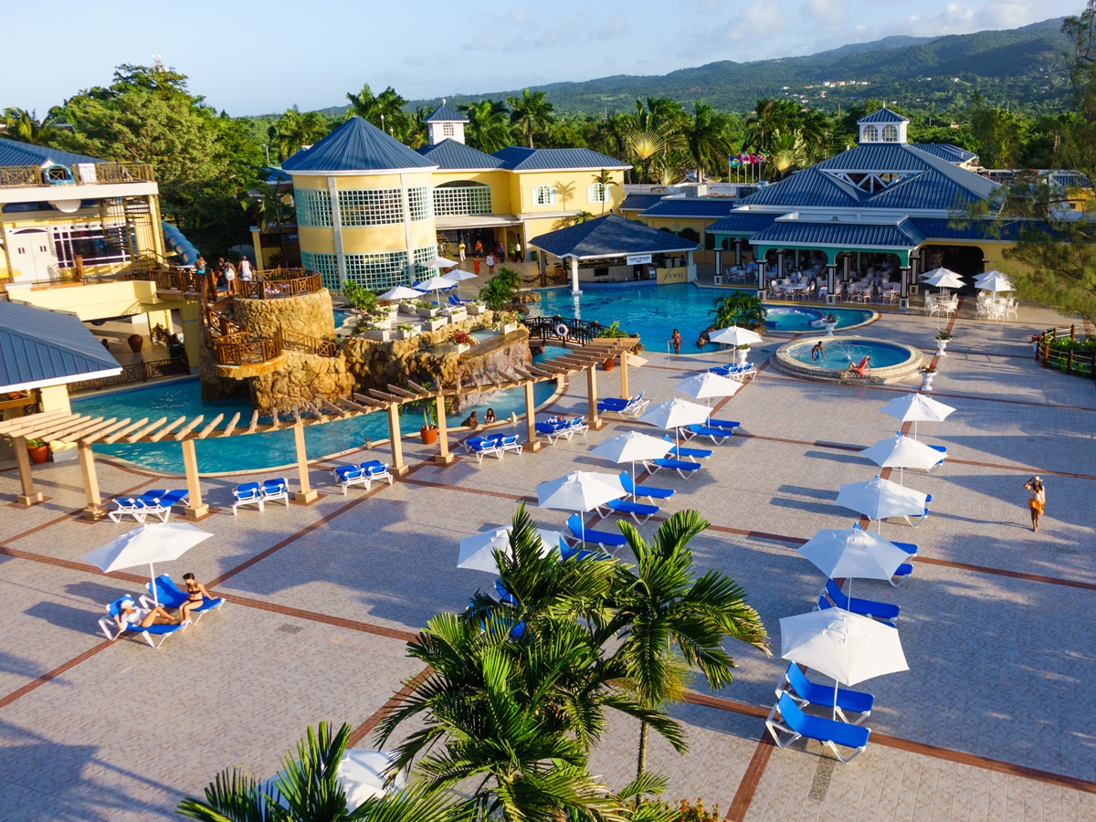 Jewel Paradise Cove Resort & Spa, Runaway Bay, Curio Collection by Hilton
