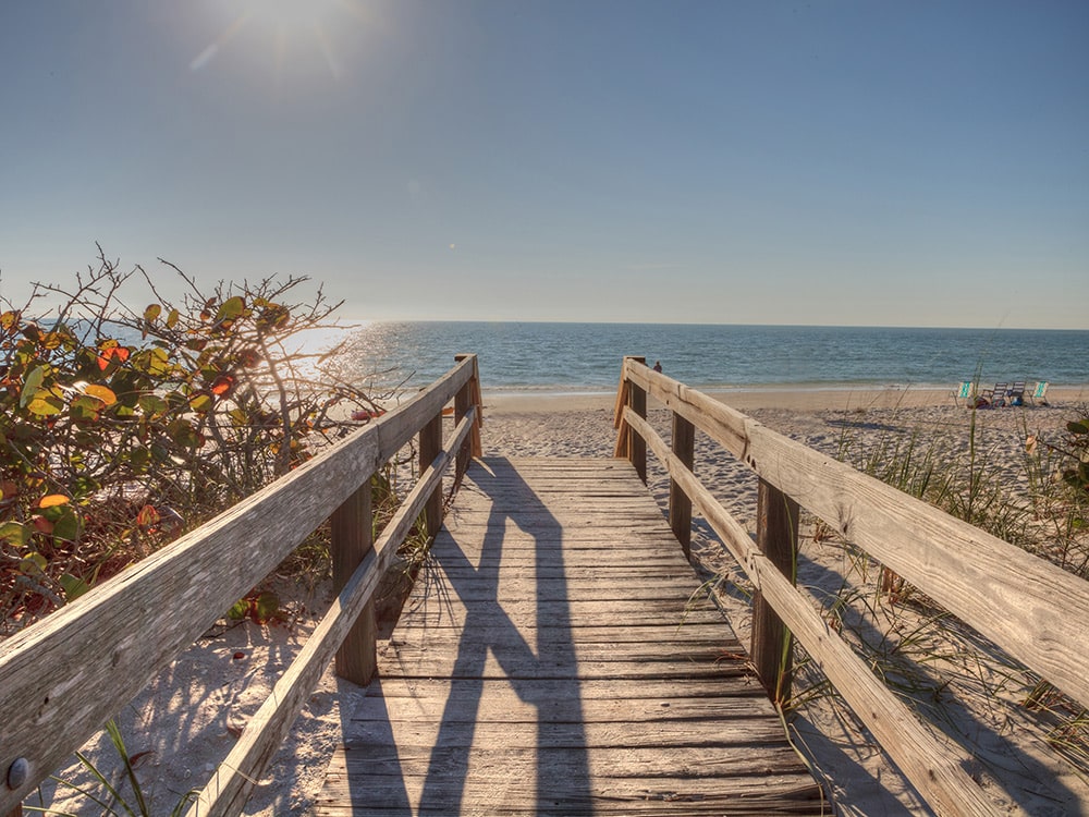 beachside dock at La Playa