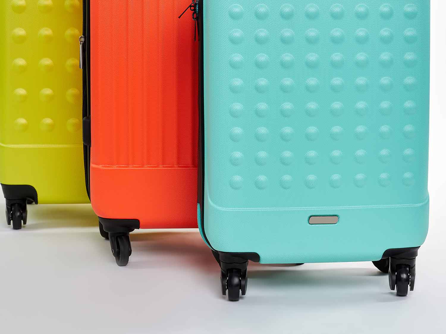 luggage set shutterstock