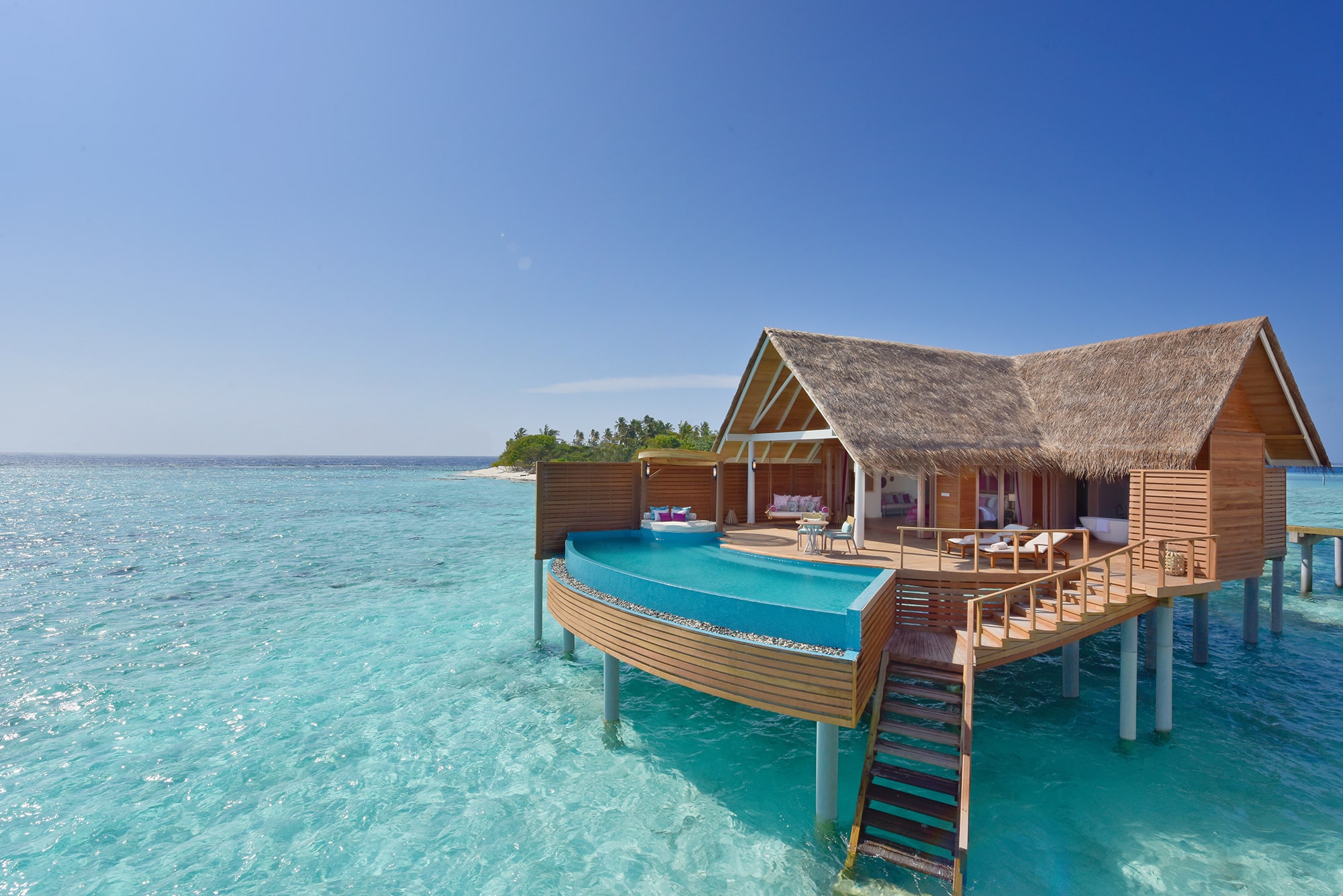 Maldives Resorts: Overwater Bungalows at Milaidhoo Island