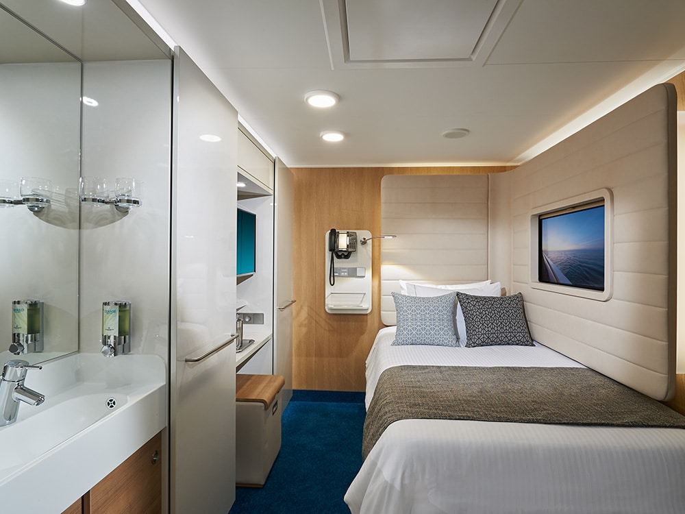 Norwegian Bliss studio room