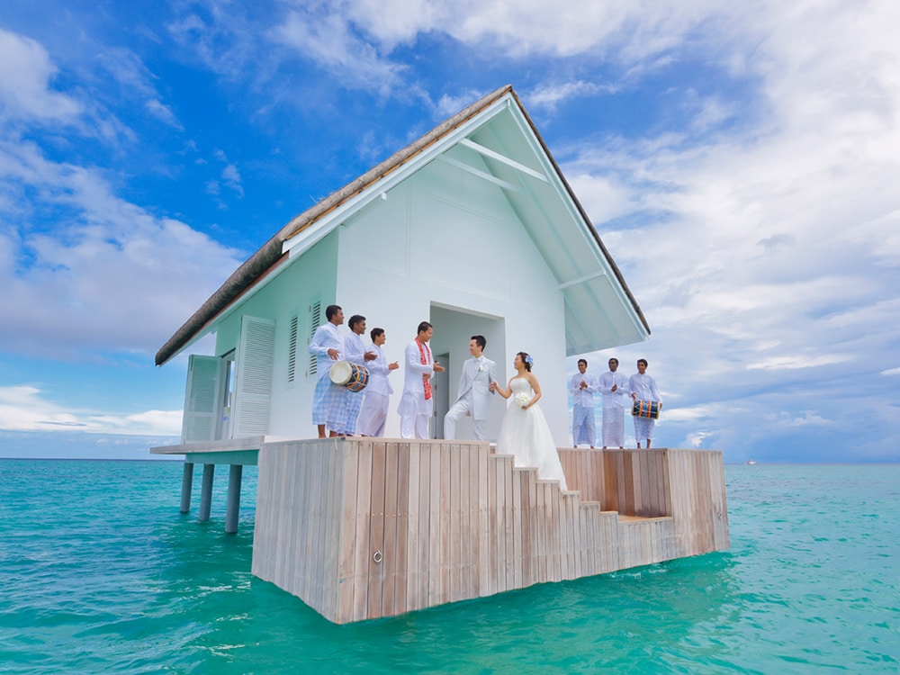 Destination Weddings in Overwater Chapels: Four Seasons Resort Maldives