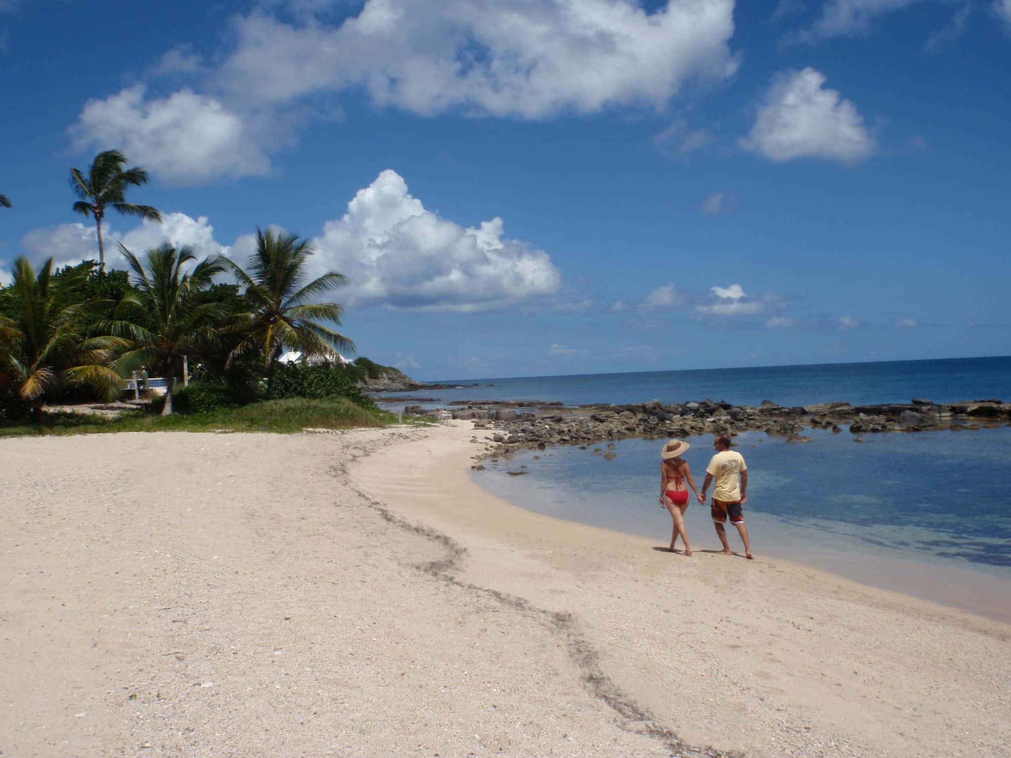 p8210176a-beach.jpg