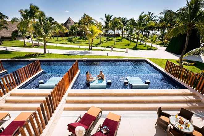 Riviera Maya Hotels: Swim-up suites at Barceló Maya Palace