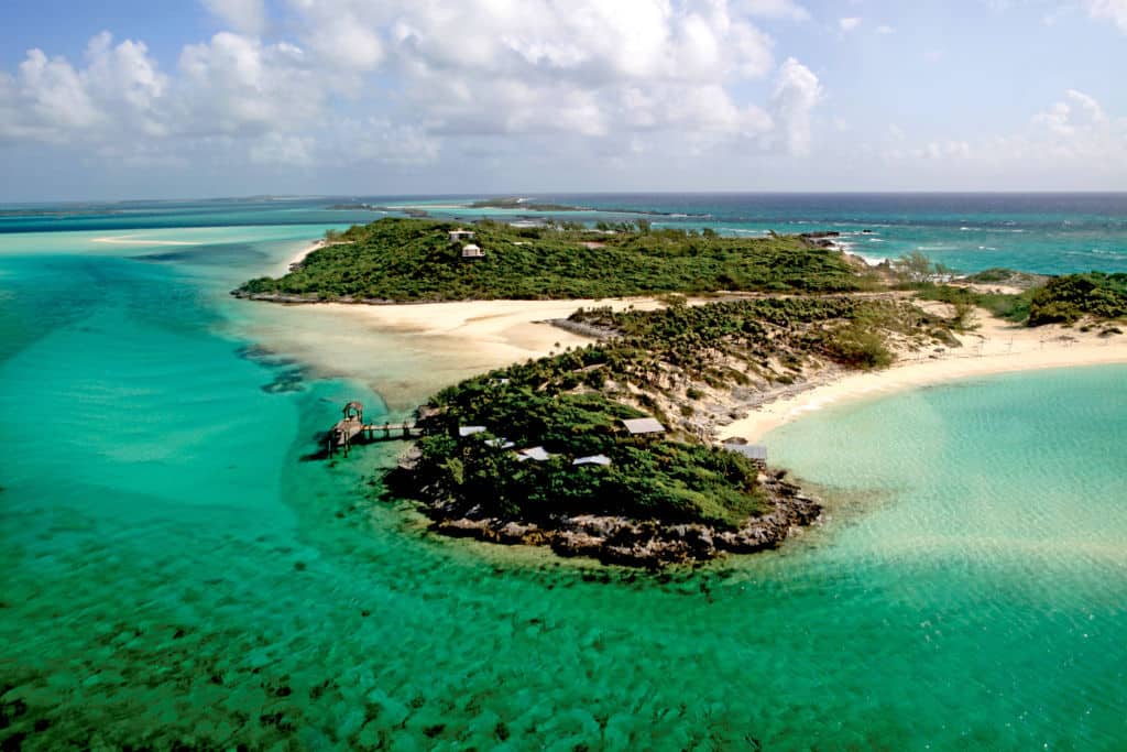 8 Private Islands for Sale: Saddleback Cay, Bahamas