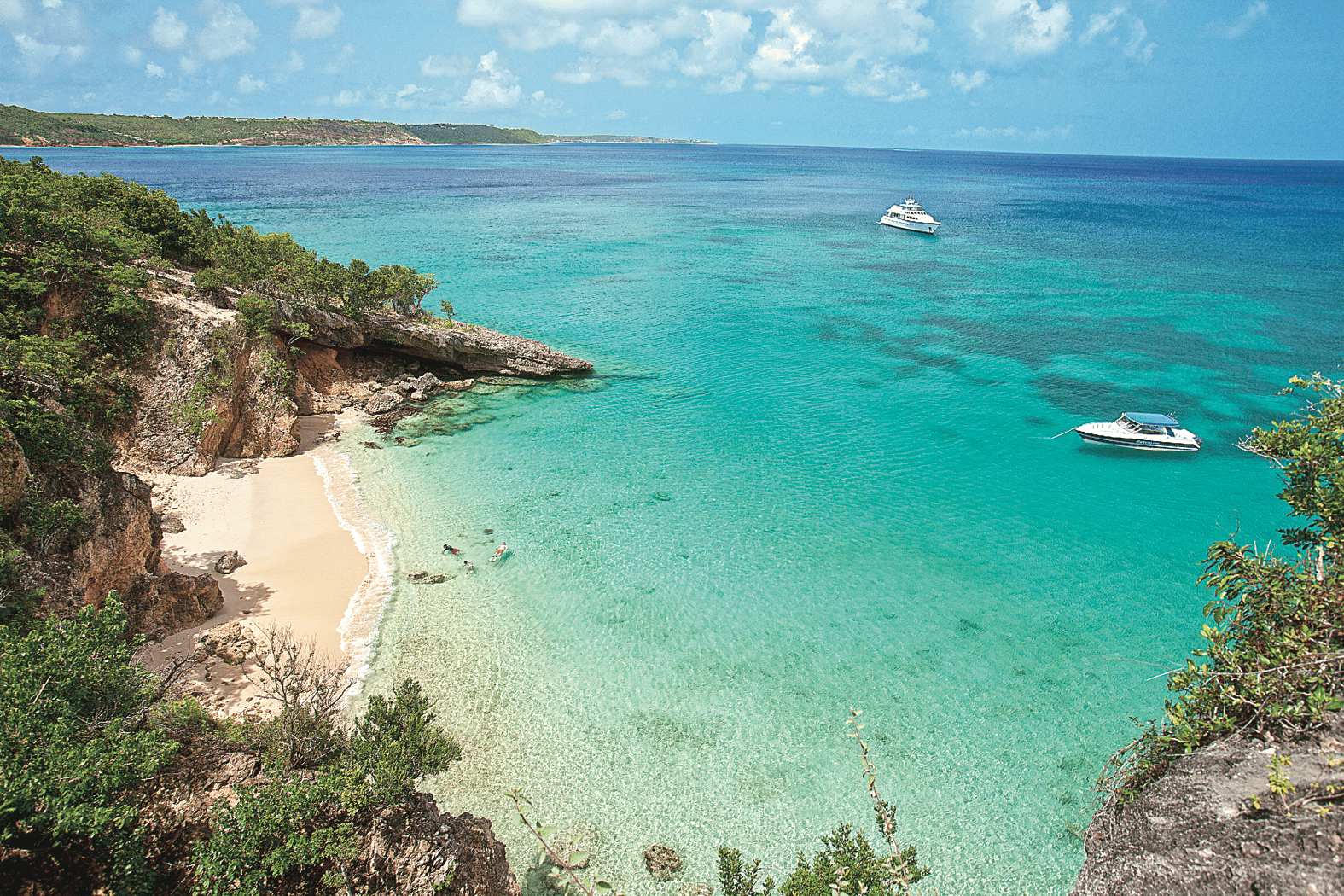 Top 8 Remote Beaches in the Caribbean