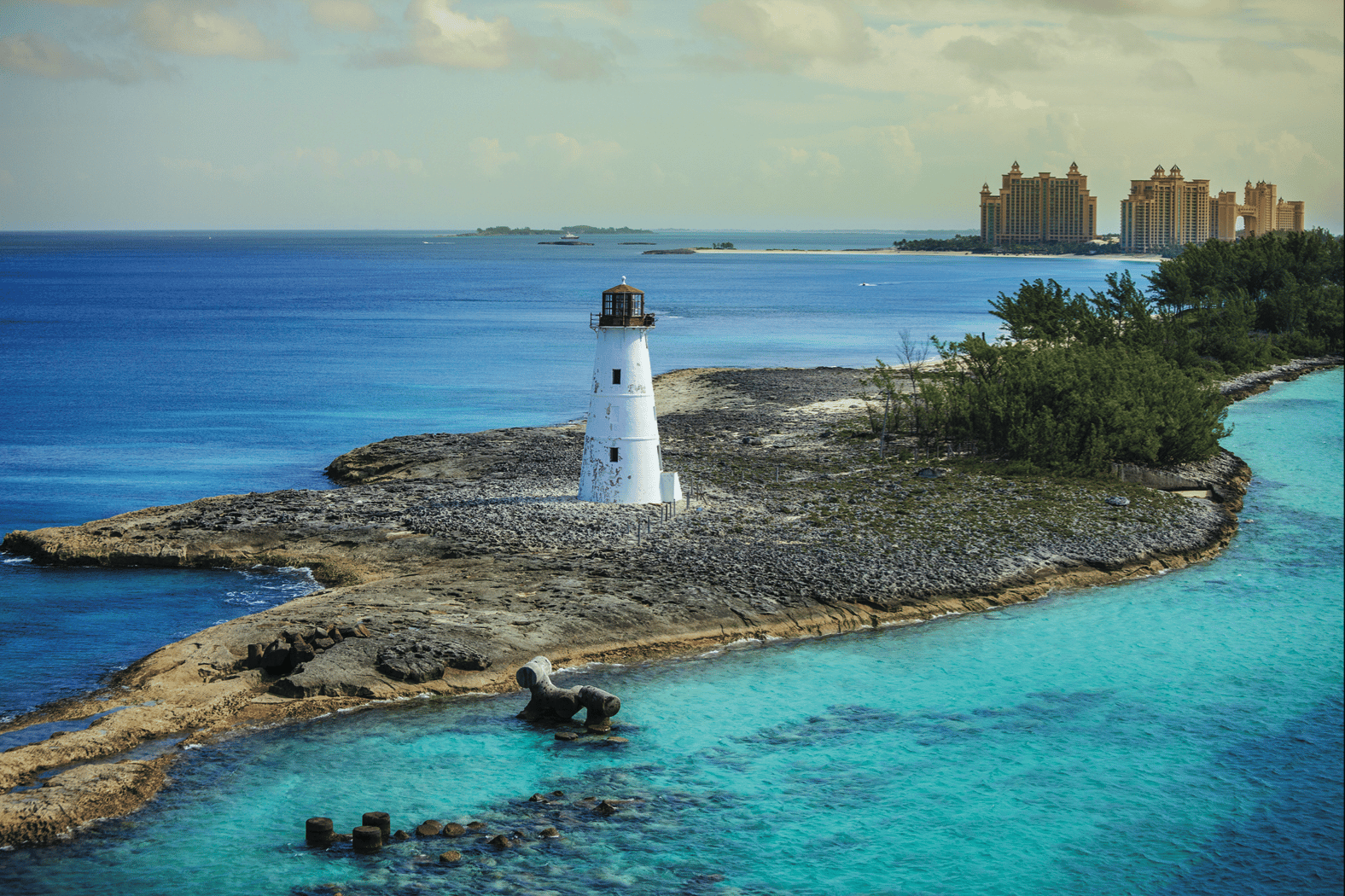 How to Have a 3-Day Weekend in the Bahamas