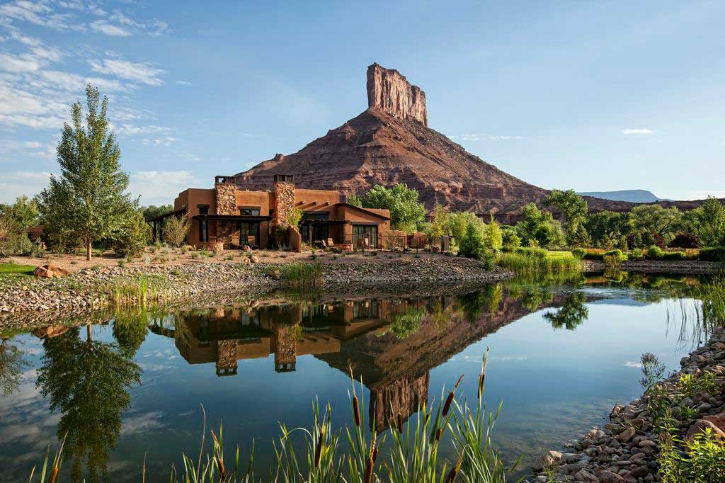 Destination Weddings Venues With Best Views | Unique Places to Get Married | Best Wedding Resorts | Gateway Canyons Colorado