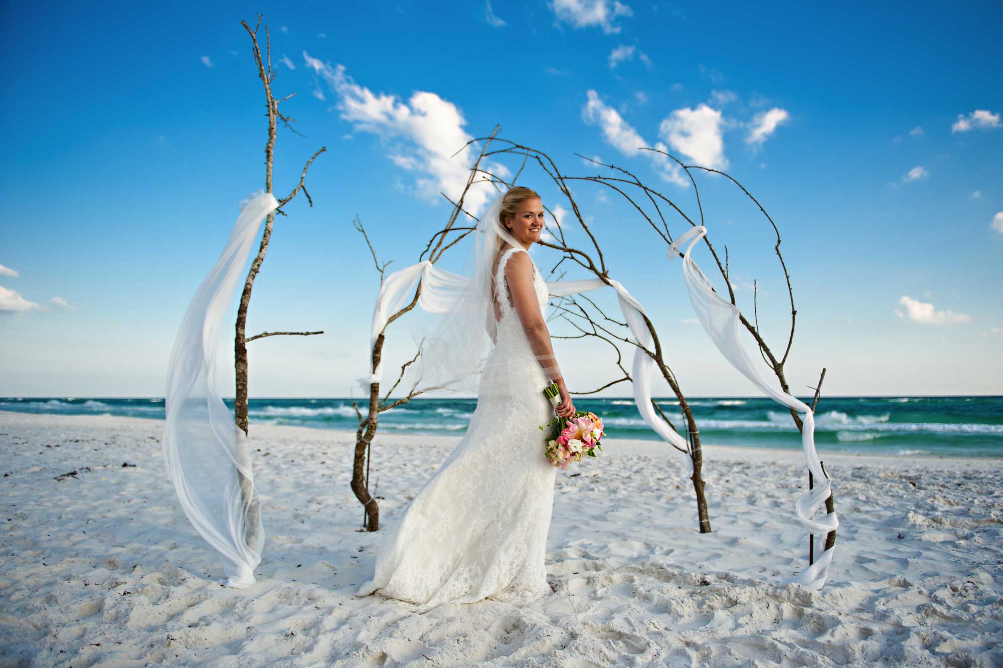 Destination Weddings Venues With Best Views | Unique Places to Get Married | Best Wedding Resorts | Watercolor Inn Florida