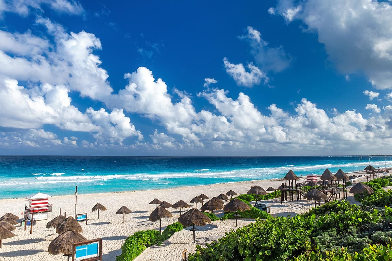 Things to do in Cancun: Playa Delfines