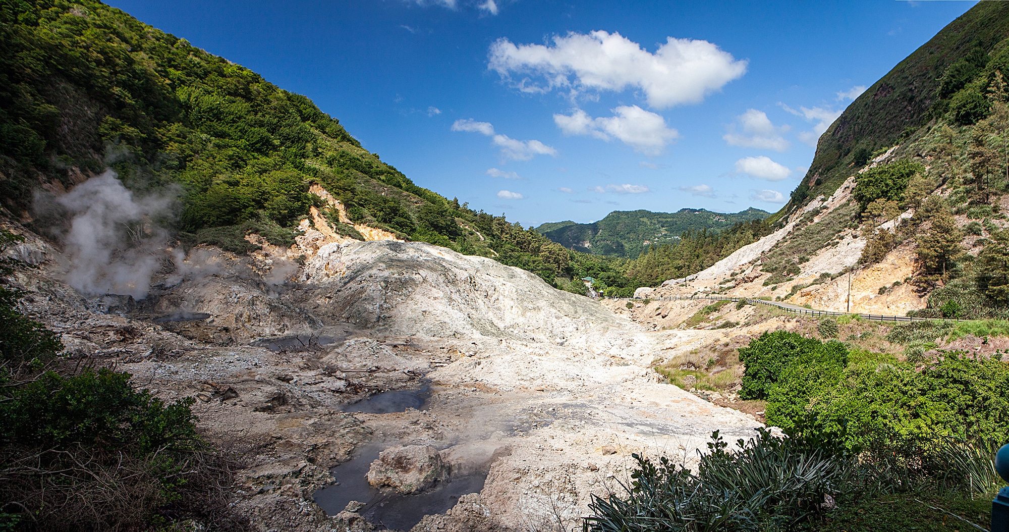 St. Lucia Resorts | Things to Do in St. Lucia: Sulphur Springs volcano