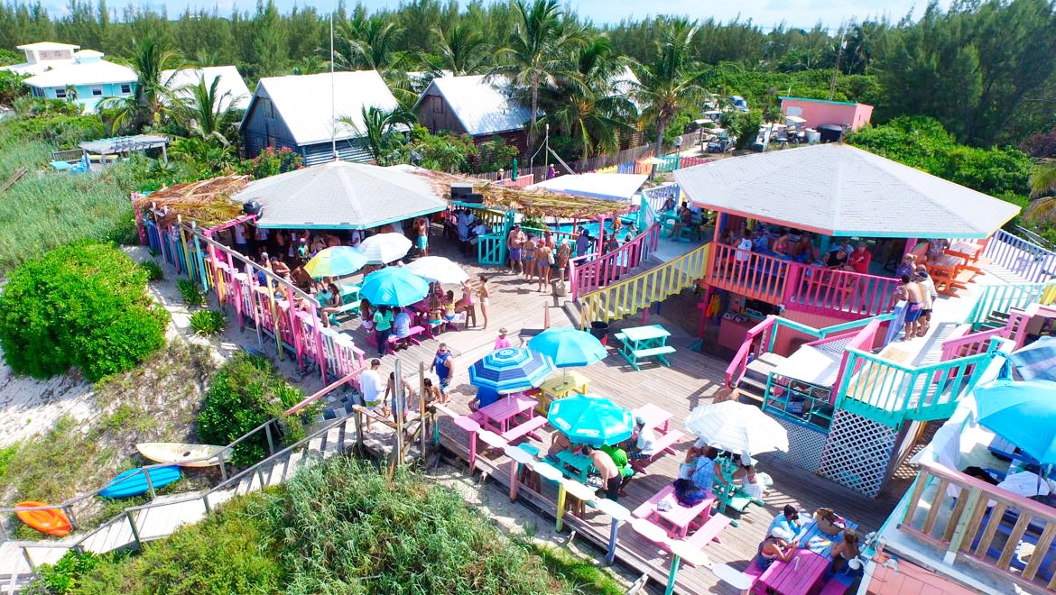 Things to do in the Bahamas: Nipper’s beach bar