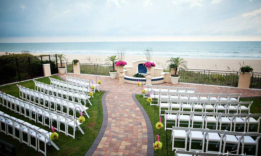 Top Florida Wedding Venues for Florida Destination Weddings | Best Places to Get Married in Florida | The Lodge & Club