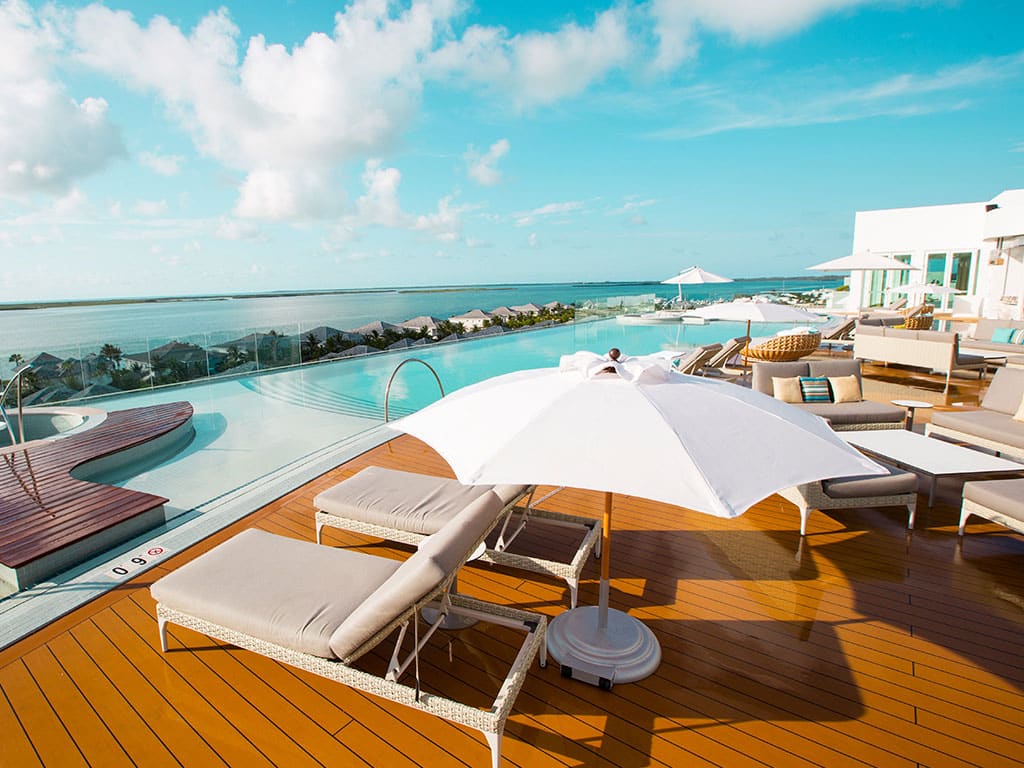 Travel Deals Black Friday Cyber Monday 2017: Resorts World Bimini