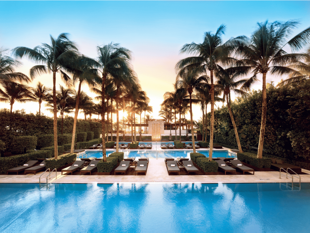 Resorts Boasting an Infinity Pool with a View