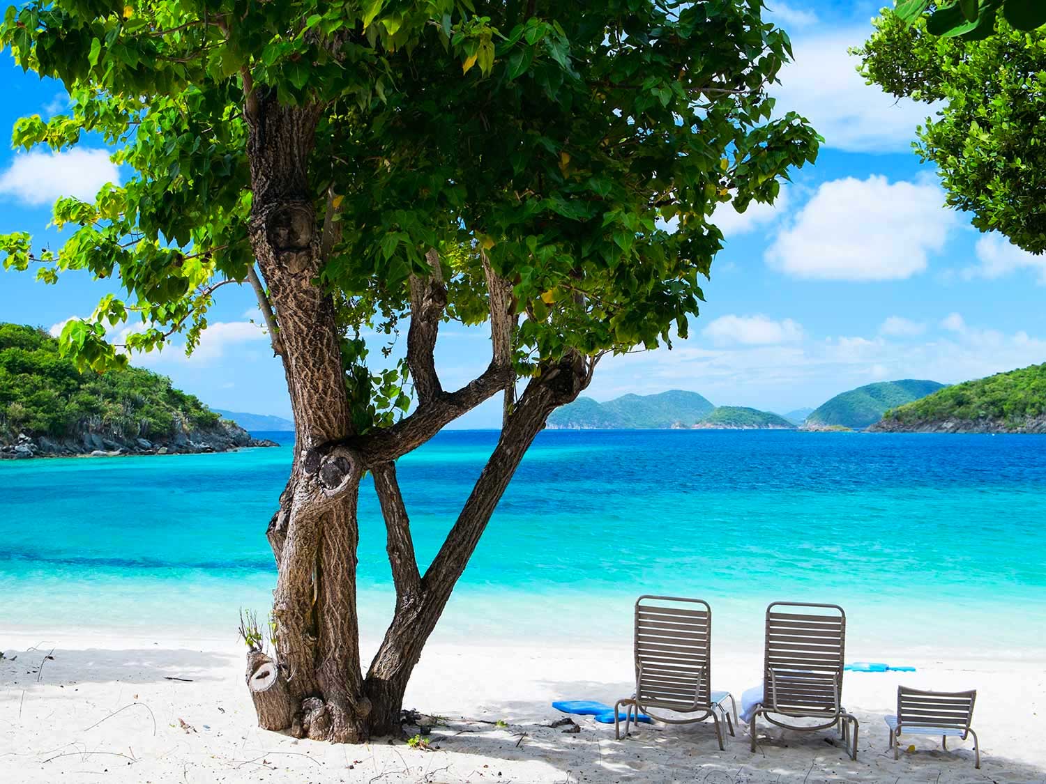 Clear ocean and beach in U.S Virgin Islands