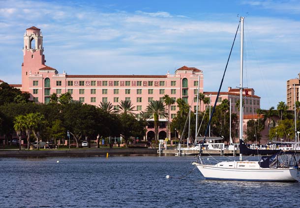 Vinoy Renaissance Resort & Golf Club