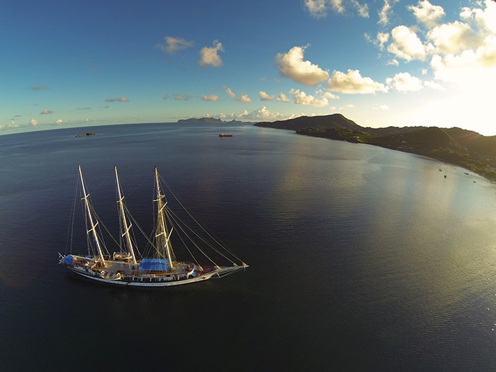 Windjammer | Best Caribbean Cruise | Island Cruise Vacations | Grenadine Island