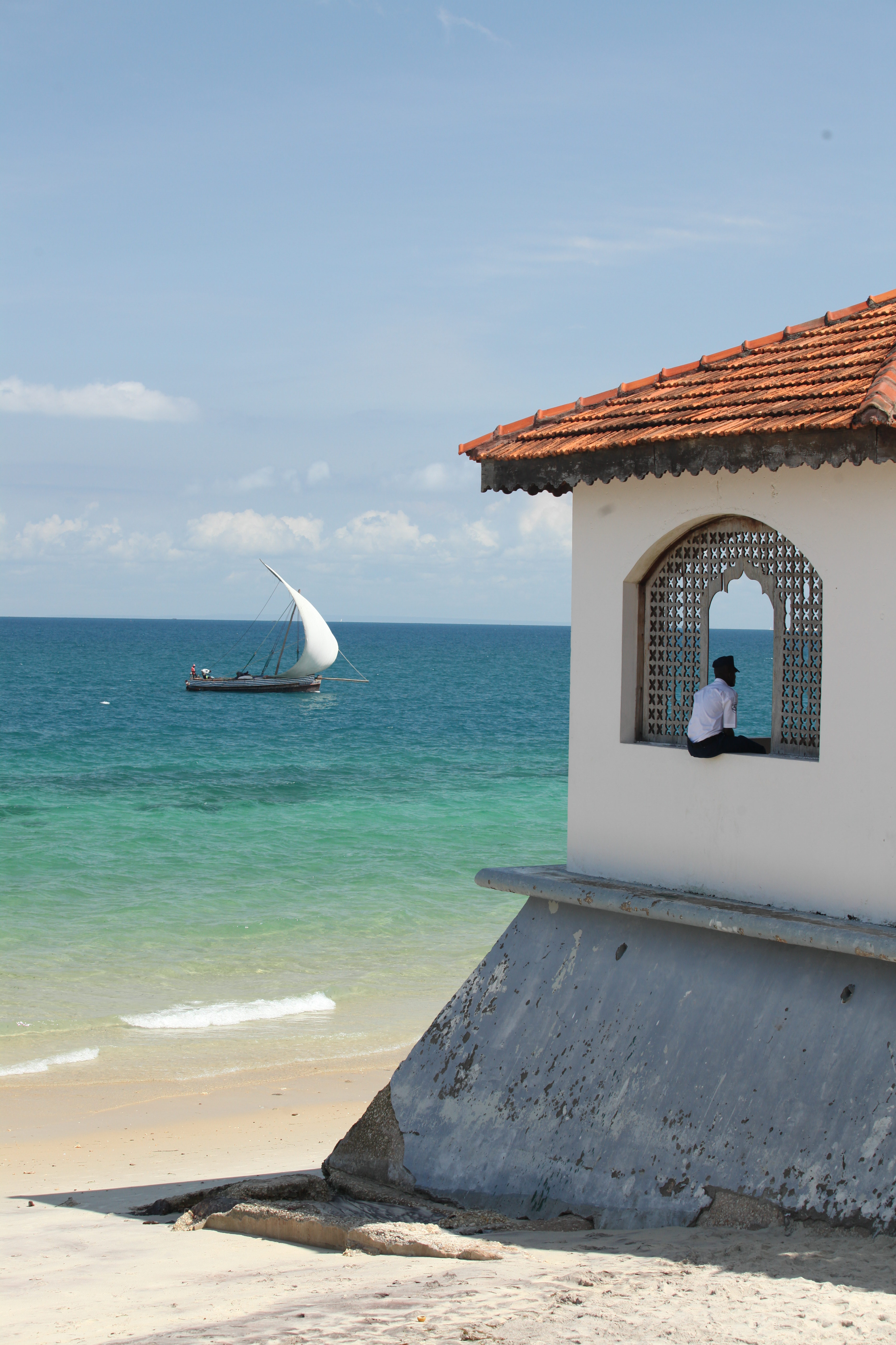 Zanzibar Travel Guide | Zanzibar Hotels | Best Things to Do in Zanzibar | Zanzibar dhow