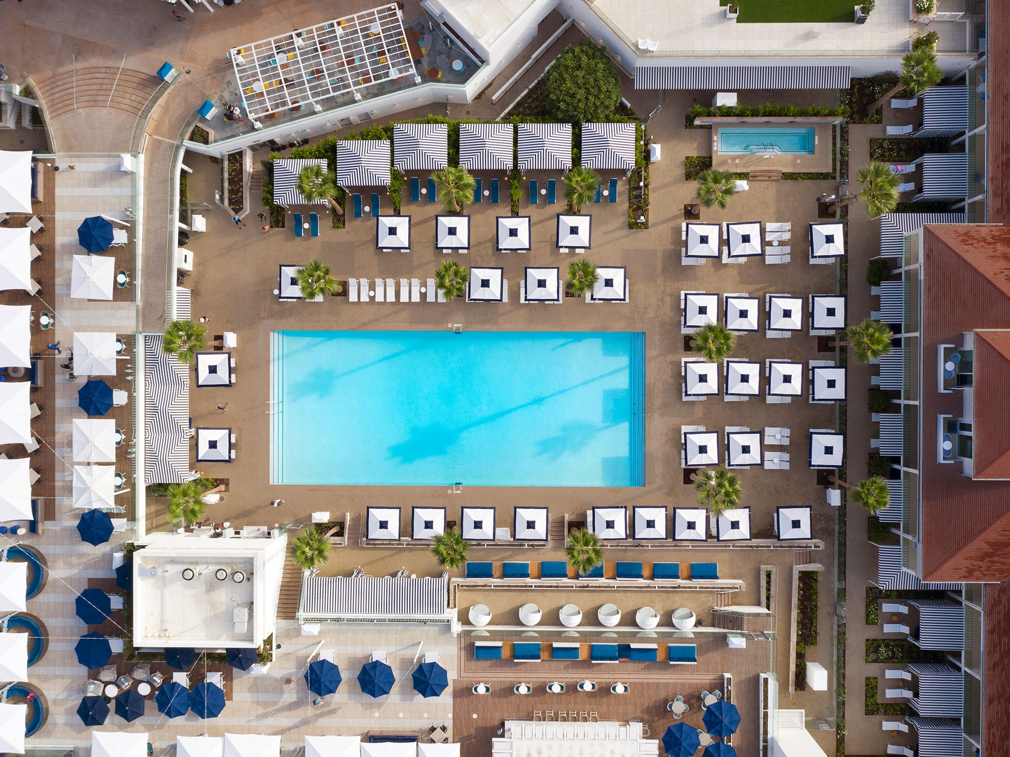 Hotel del Coronado overhead