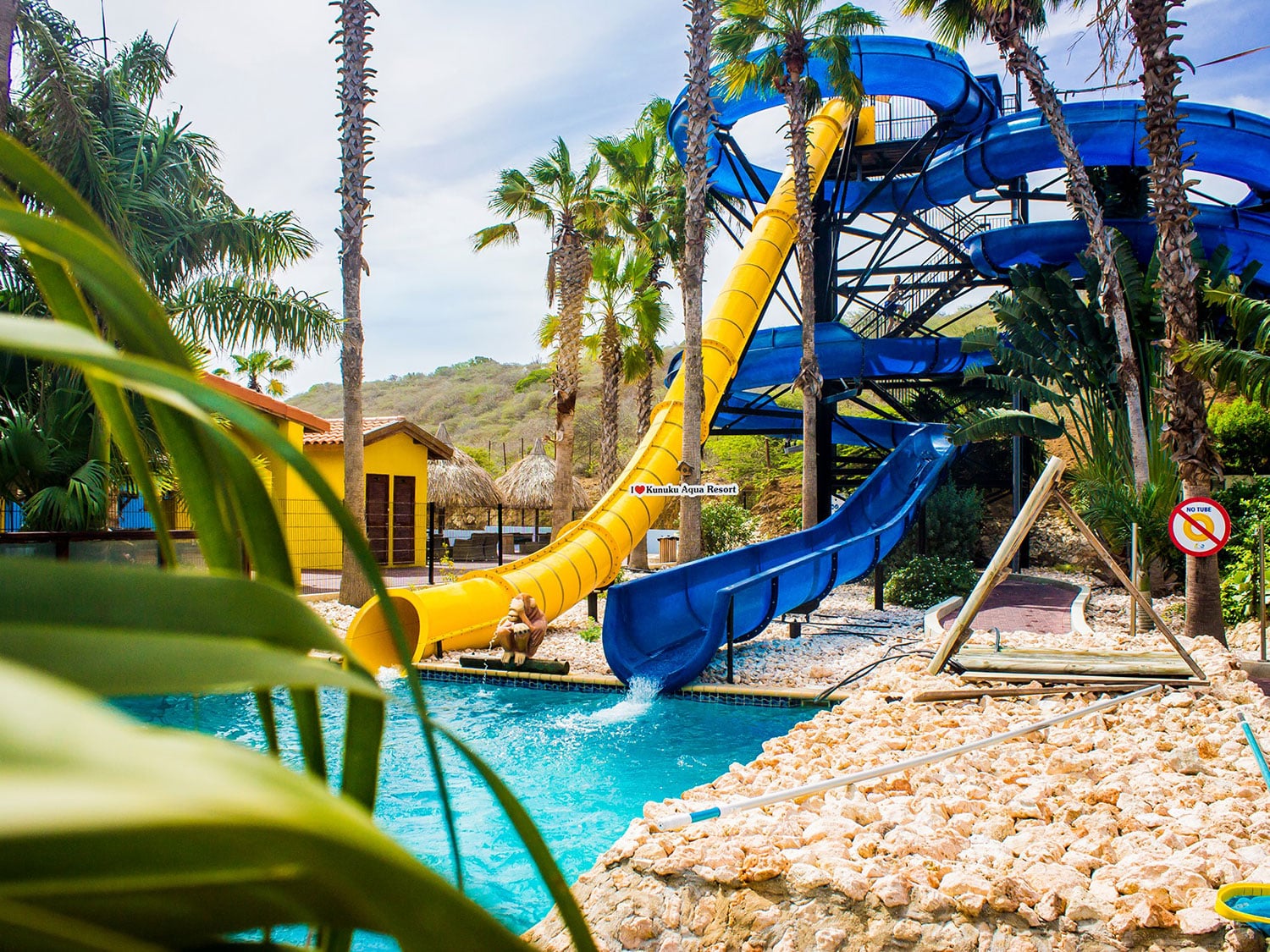 Kunuku Aqua Resort pool