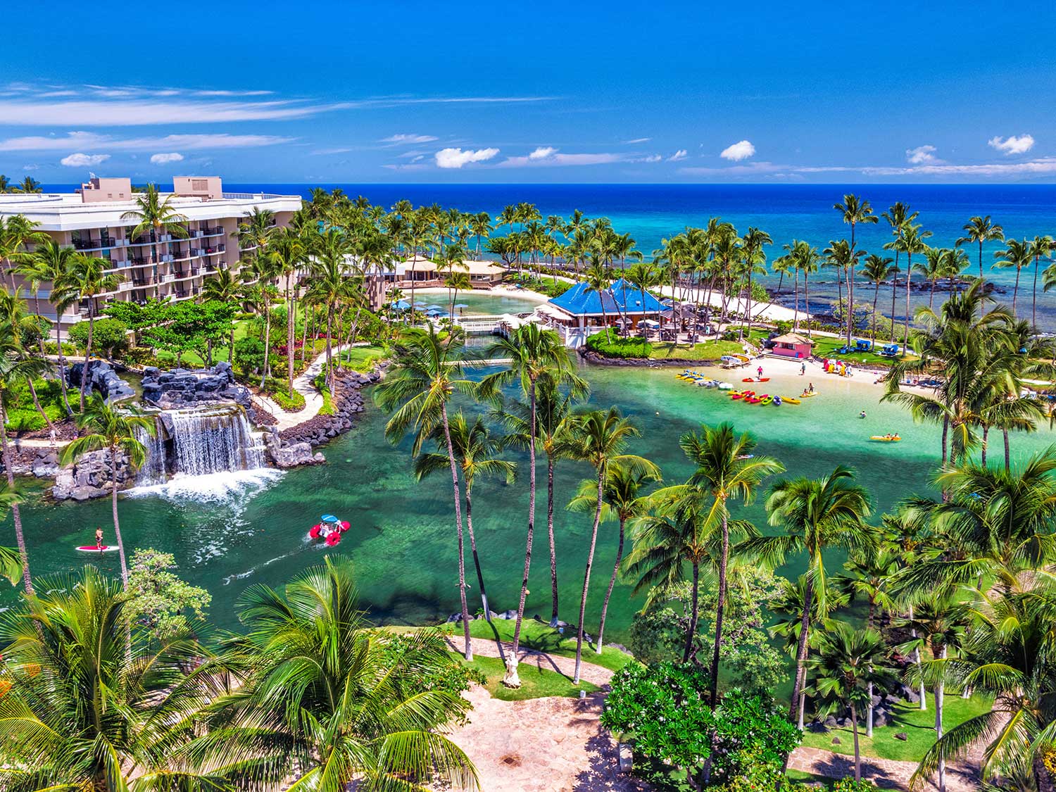 A Duo of Hilton Hawaiian Beach Resorts Offers Even More Perks for